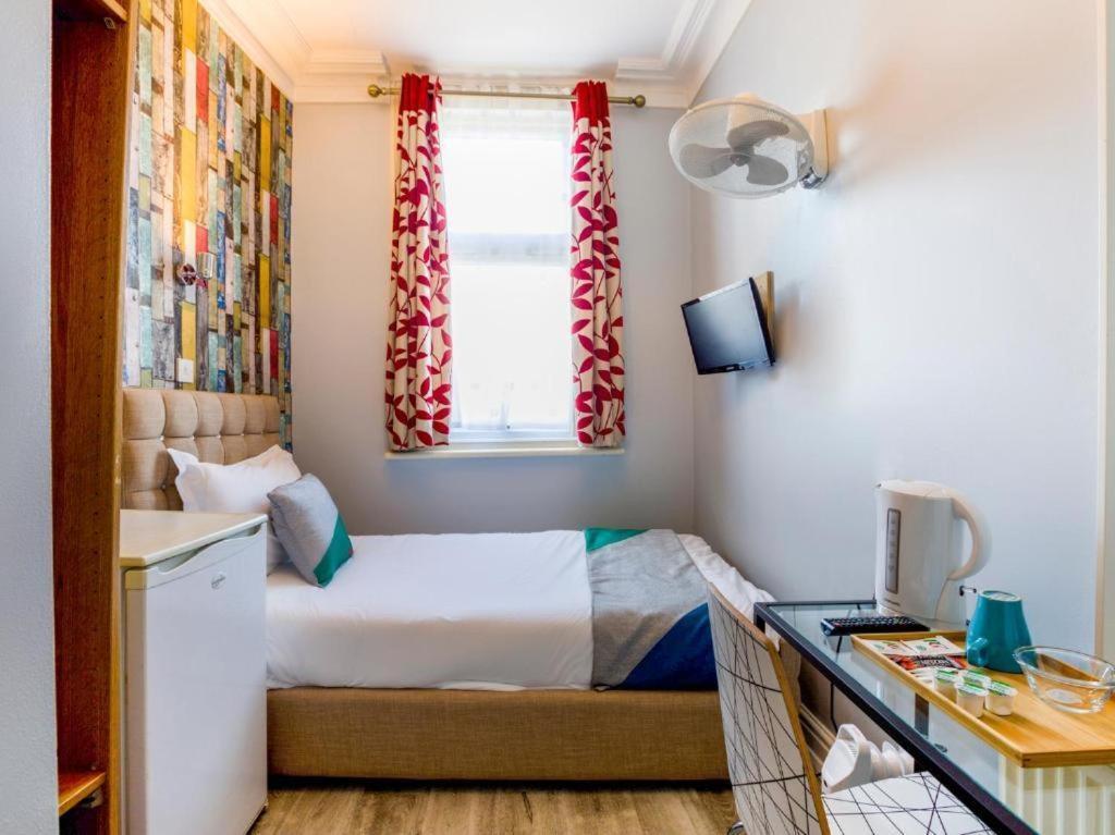 Orlando Hotel Лондон Номер фото