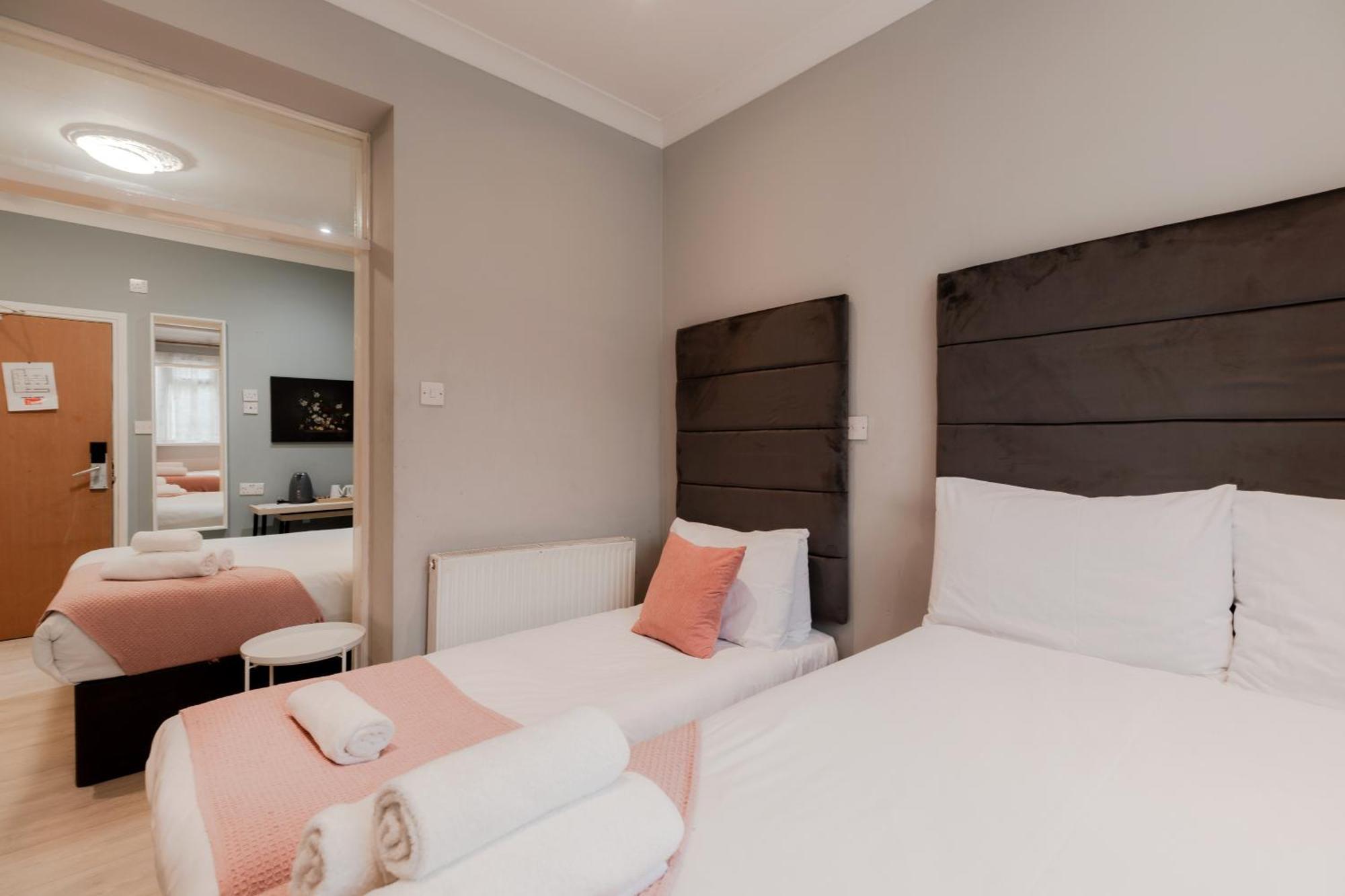 Orlando Hotel Лондон Экстерьер фото