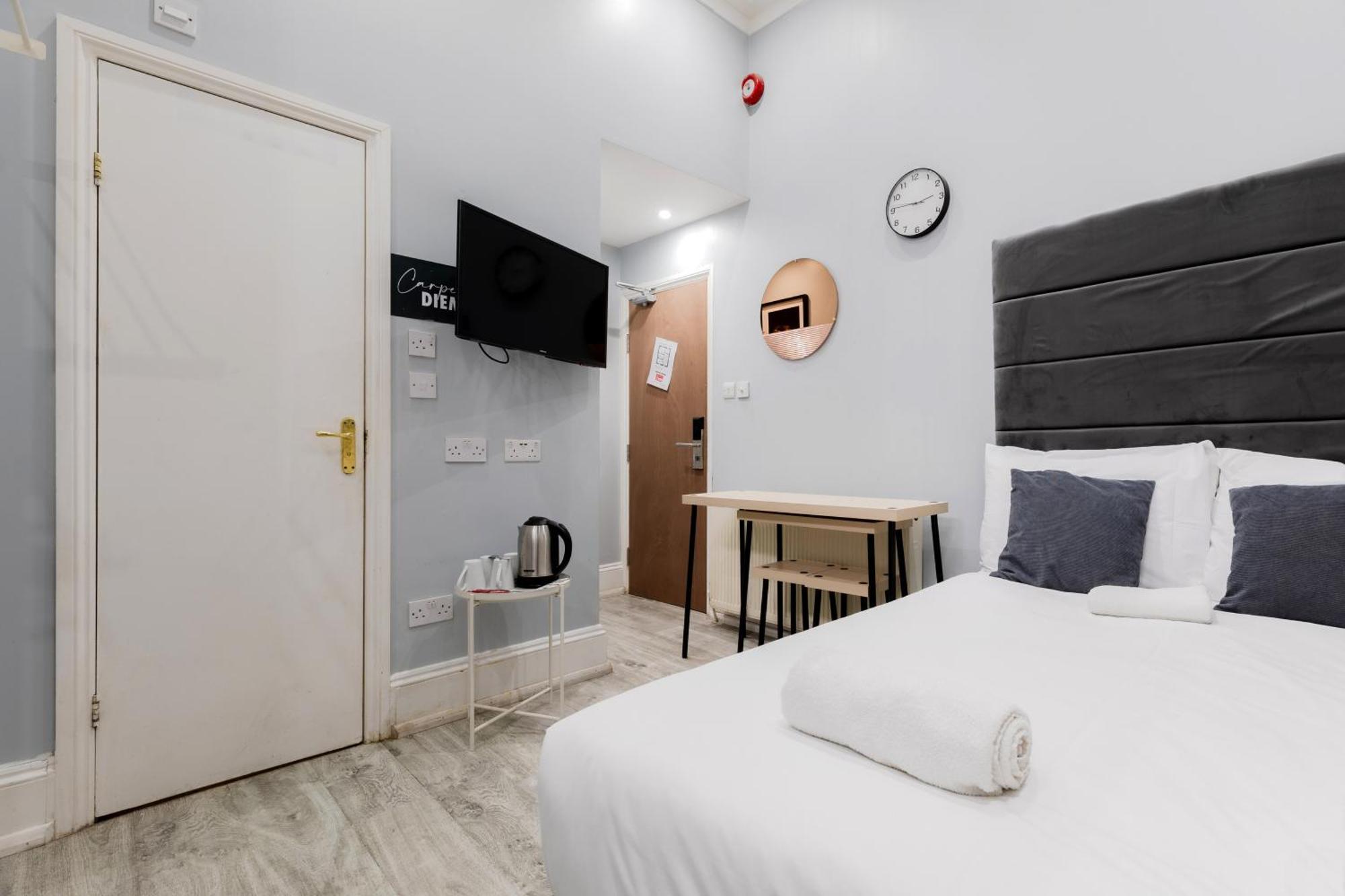 Orlando Hotel Лондон Экстерьер фото