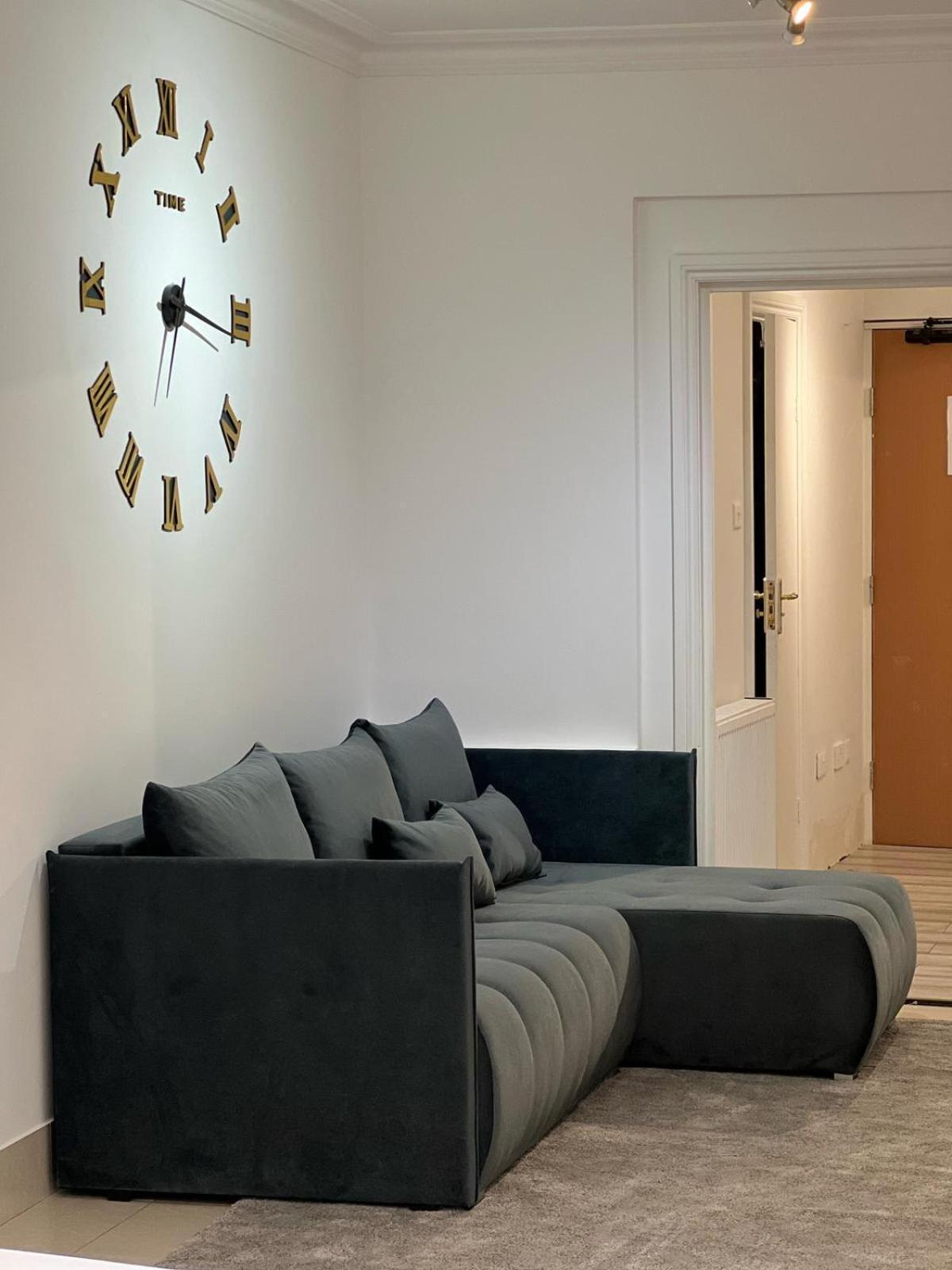Orlando Hotel Лондон Экстерьер фото